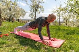 曼联巨头解释阿莫林下课理由，心态崩了不得不换！临时主帅两人竞争