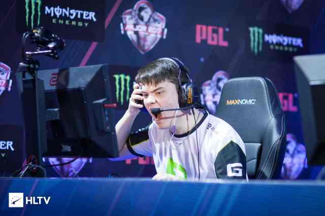 在合并谈判 在合并谈判