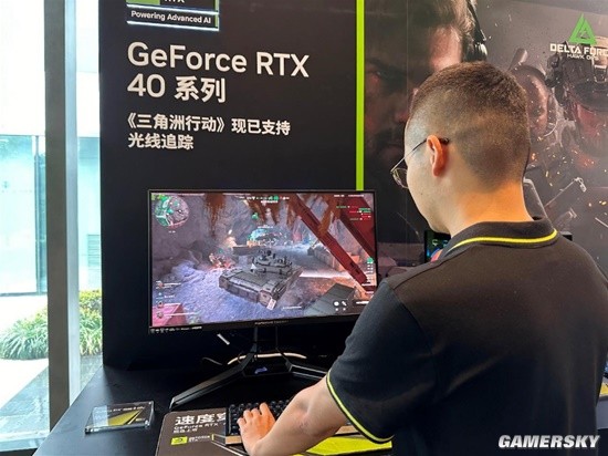 更是两名年 更是两名年